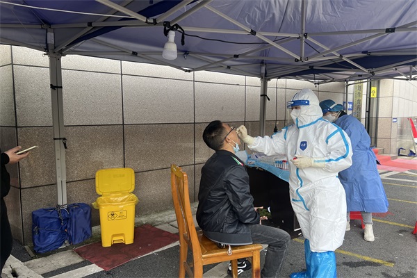 防疫生產(chǎn)齊抓共管，奮力沖刺開(kāi)門(mén)紅—湖南電科院檢測(cè)集團(tuán)有限公司統(tǒng)籌抓好疫情防控與企業(yè)生產(chǎn)